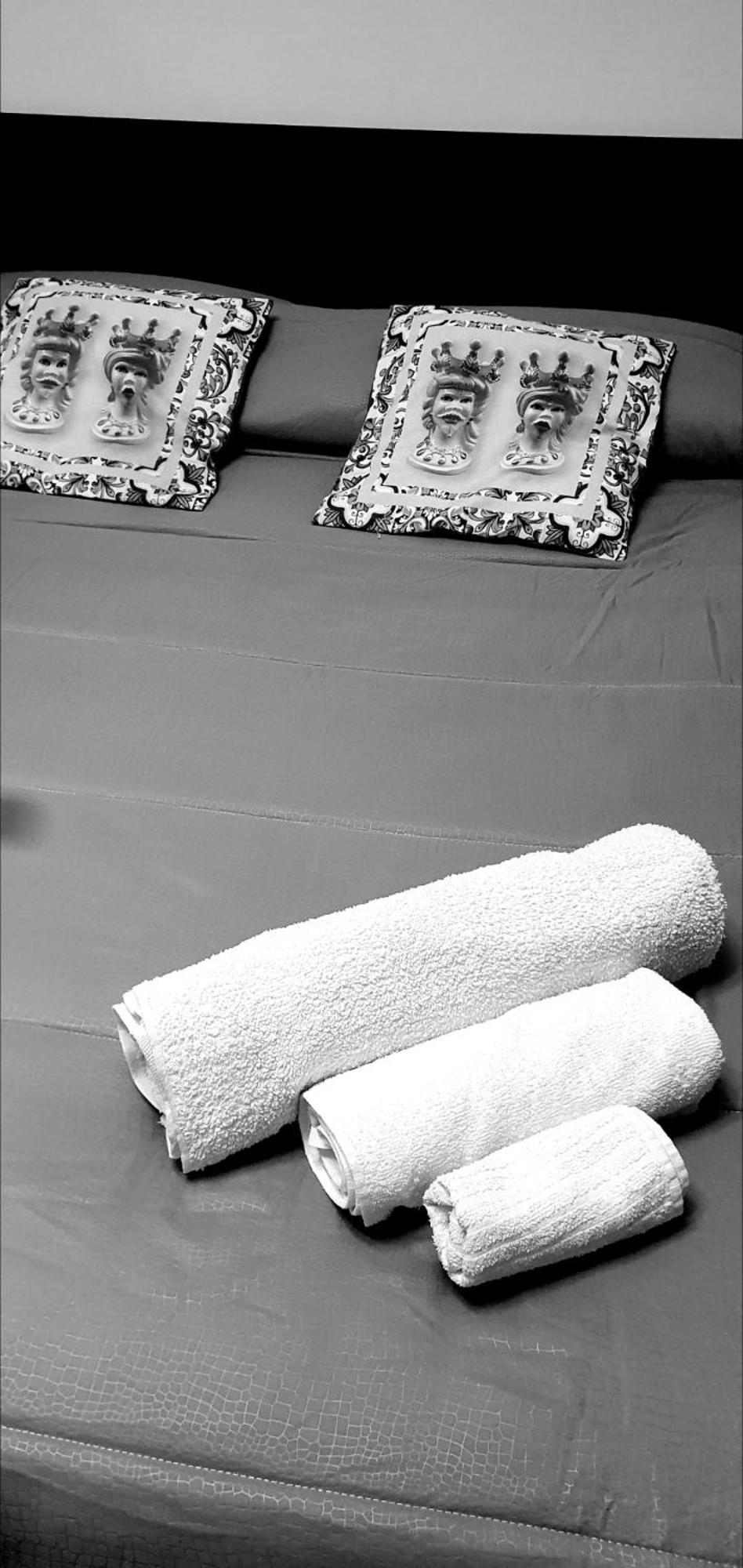 Rapisardi Home Catánia Buitenkant foto